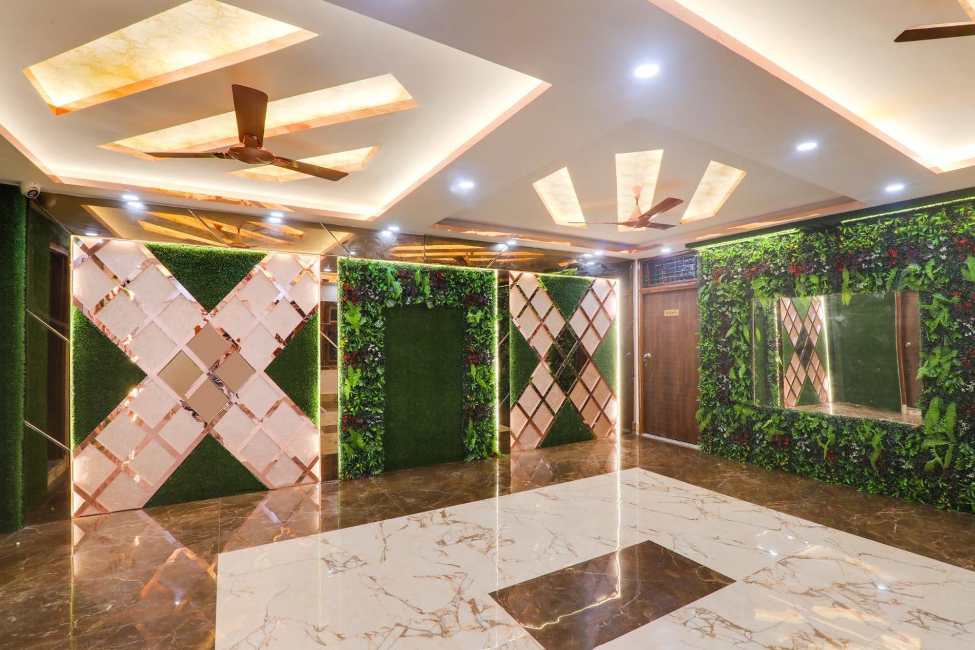 Super Collection O Ghanta Ghar Gorakhpur Ngoại thất bức ảnh